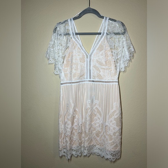 Lace Bodycon Mini Dress, size 10 - Picture 5 of 6